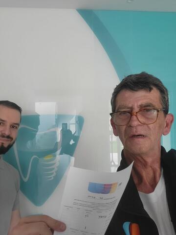 Operator Compania DDD și un reprezentant al clientului, cu procesul-verbal semnat la finalul lucrării